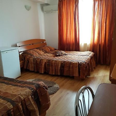 Hotel Floare De Colt Teius Εξωτερικό φωτογραφία